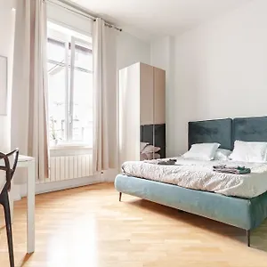  Appartamento Penthouse 5 Min From Duomo Di